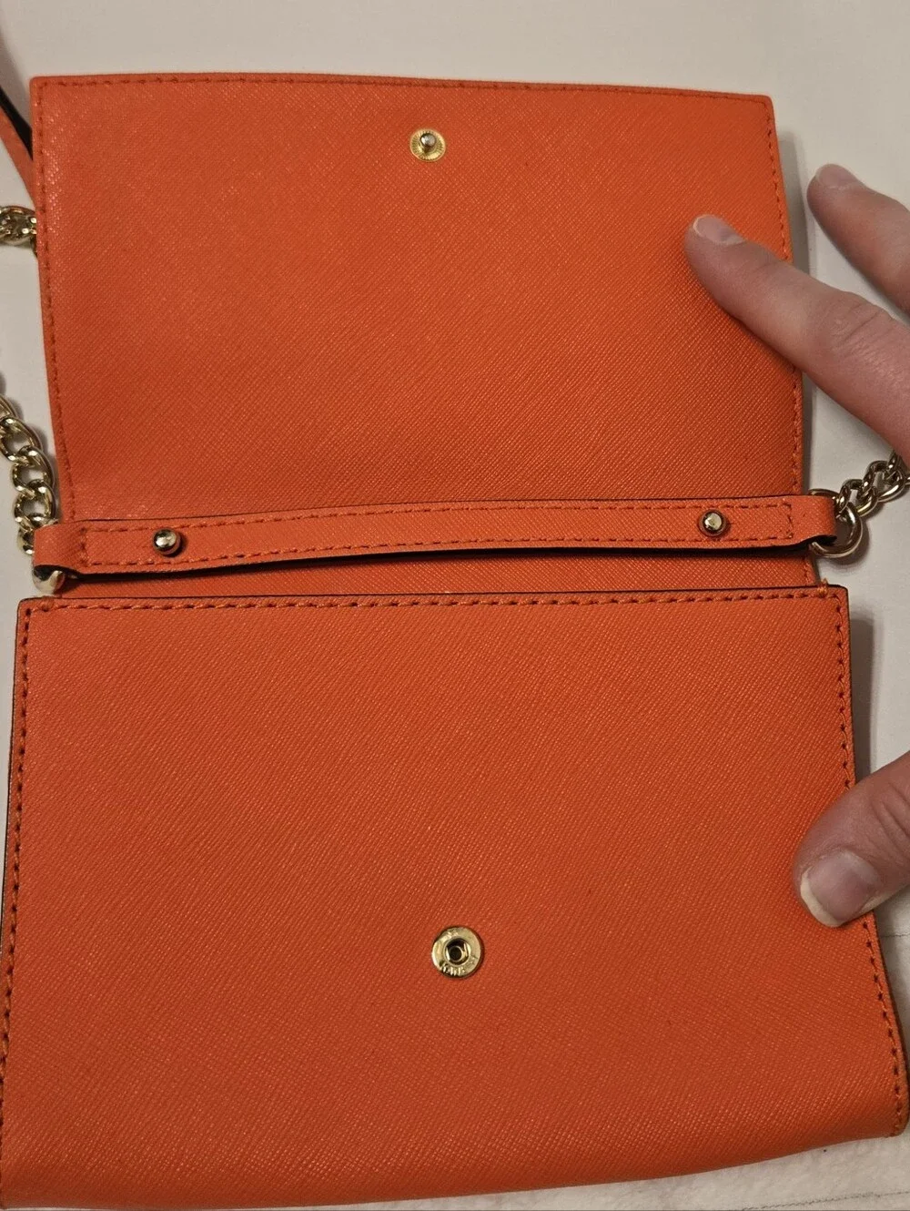 Kate Spade New York Cedar Street Cami Crossbody in Saffiano Leather